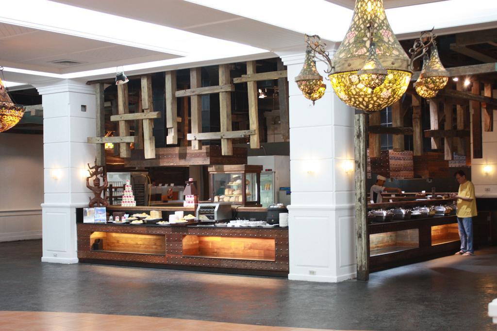 Grand Diamond City Hotel & Casino Poipet Eksteriør billede