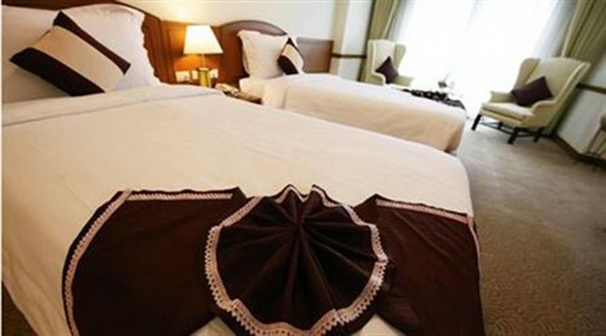 Grand Diamond City Hotel & Casino Poipet Eksteriør billede