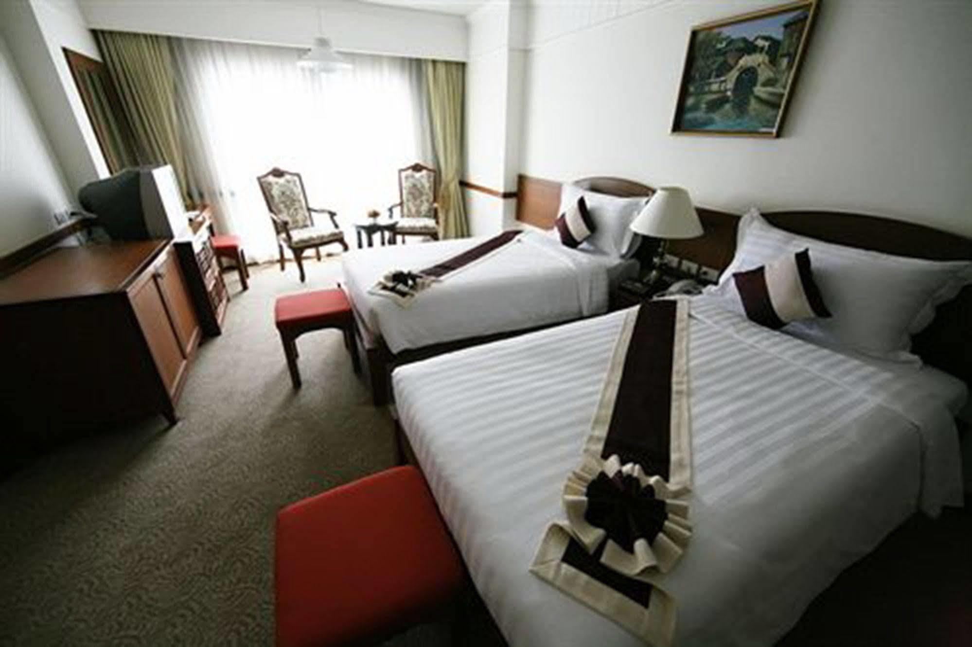 Grand Diamond City Hotel & Casino Poipet Eksteriør billede